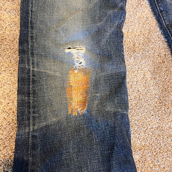 Distressed PD&C men’s jeans - Picture 2 of 7